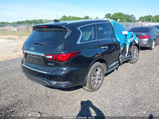 INFINITI Qx Luxe