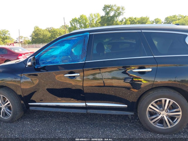 INFINITI Qx Luxe