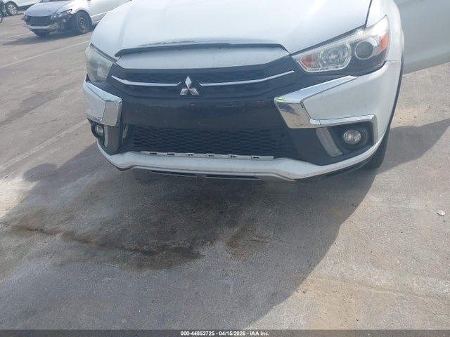 Mitsubishi Outlander 2.0 Se