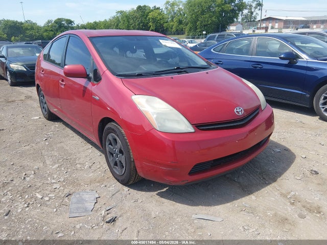Salvage Toyota Prius Image