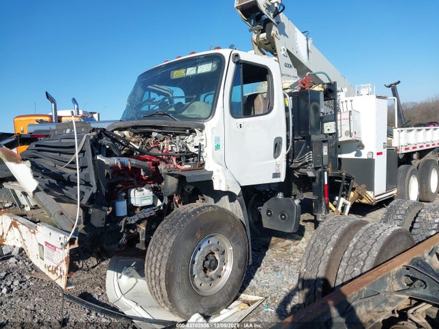 Freightliner 108sd