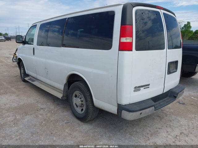 Chevrolet Express Lt