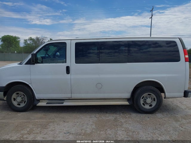 Chevrolet Express Lt
