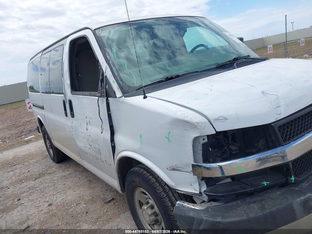 Chevrolet Express Lt
