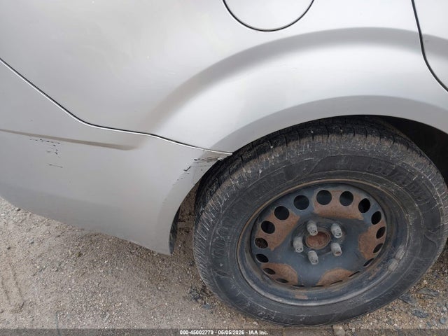Chevrolet Sonic Ls Auto