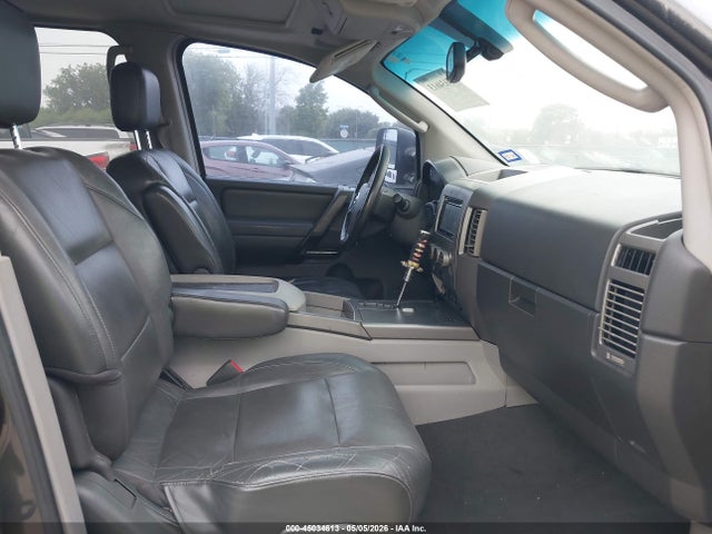 Nissan Titan Le