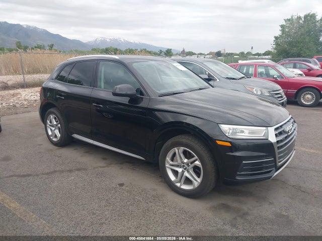 Salvage Audi Q5 Image