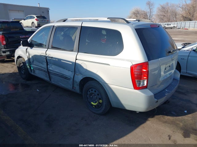 Kia Sedona Lx