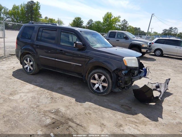 Salvage Honda Pilot Image