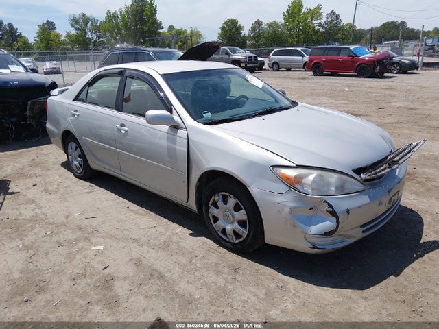 Salvage Toyota Camry Image