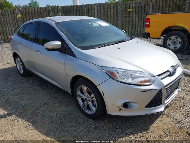Salvage Ford Focus Image