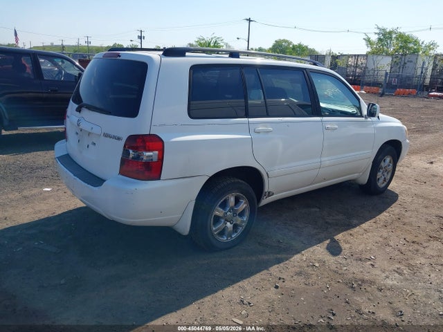 Toyota Highlander V6