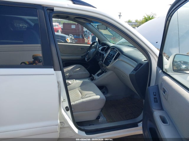 Toyota Highlander V6
