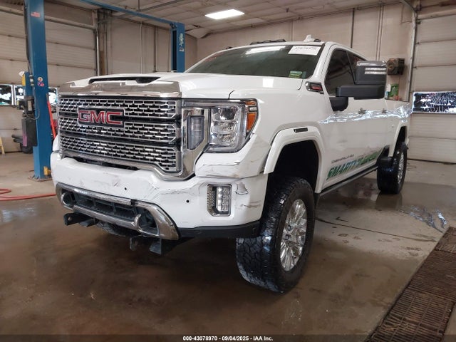 General Motors Sierra 2500HD 4wd  Standard Bed Denali