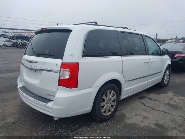 Chrysler Town & Country Touring