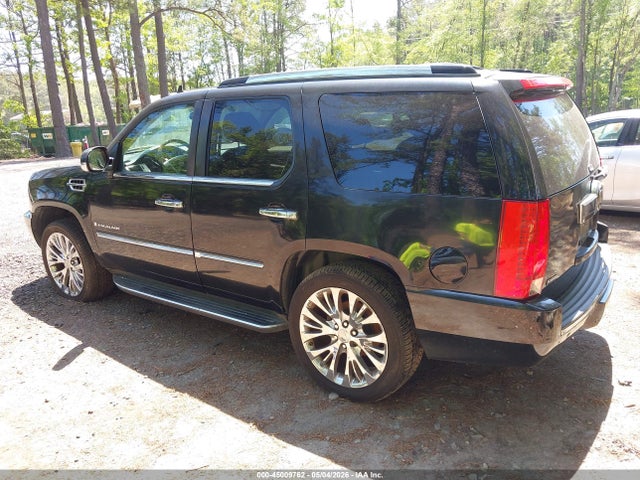 Cadillac Escalade Standard