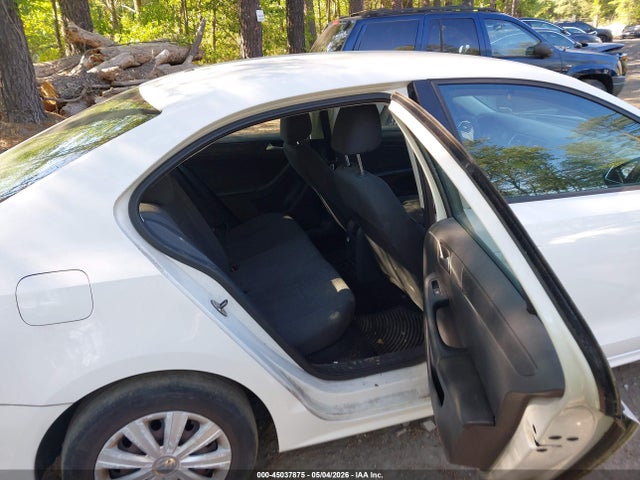 Volkswagen Jetta 2.0l S