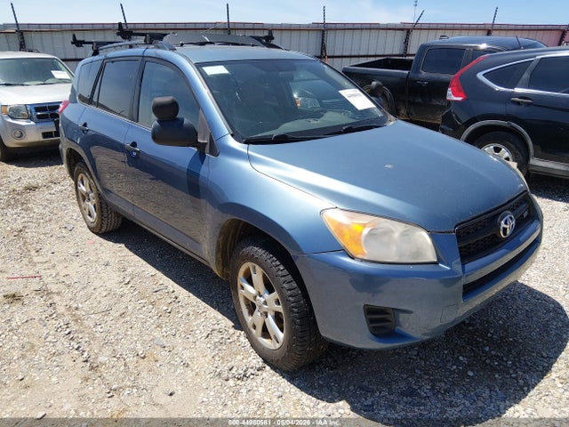 Salvage Toyota RAV4 Image