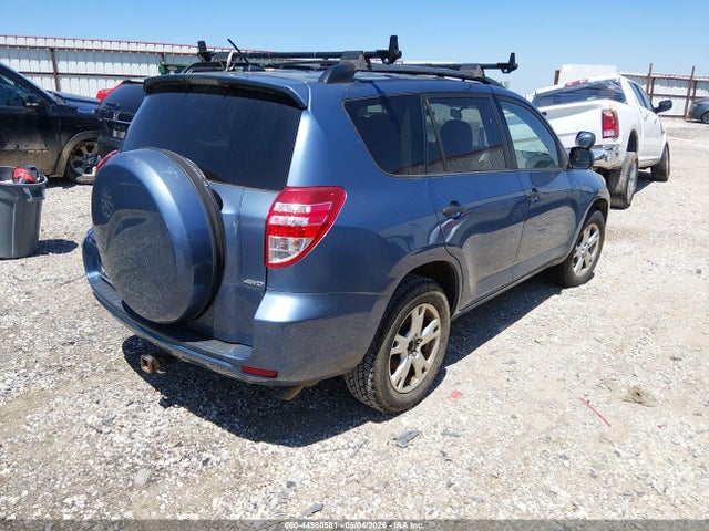 Toyota RAV4 Base V6