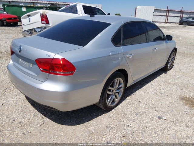 Volkswagen Passat 1.8t Wolfsburg Edition
