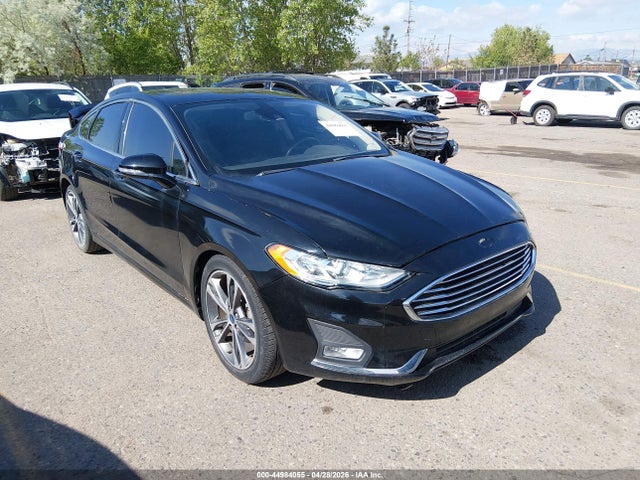 Salvage Ford Fusion Image