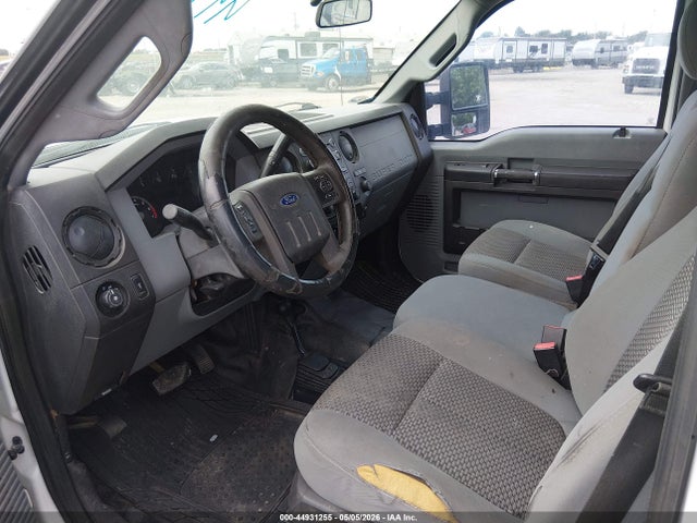 Ford F-350 Xl