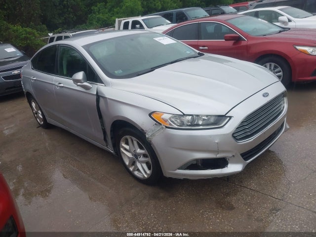 Salvage Ford Fusion Image