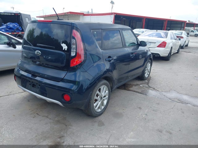 Kia Soul +