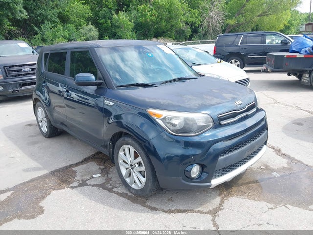 Salvage Kia Soul Image