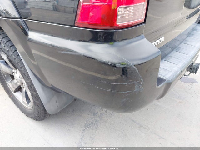 Toyota 4Runner Limited V6