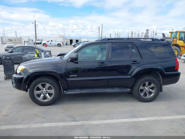 Toyota 4Runner Limited V6