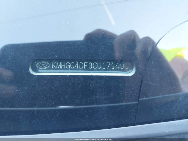 Hyundai Genesis 4.6