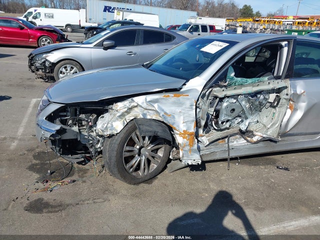 Hyundai Genesis 4.6