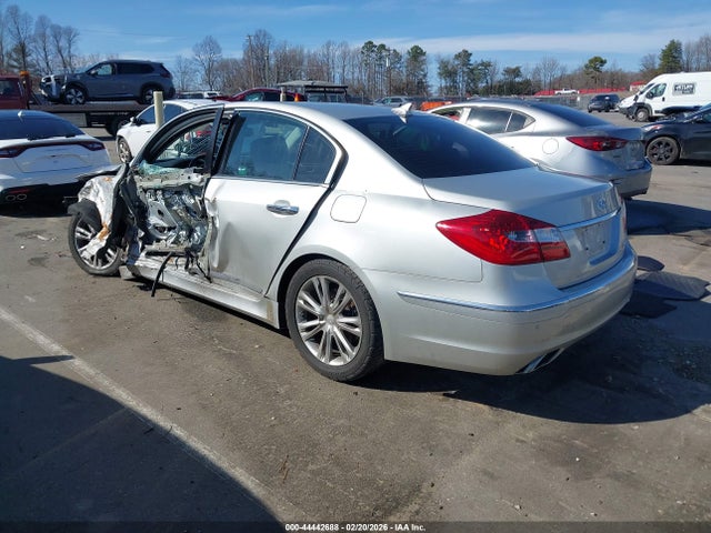 Hyundai Genesis 4.6