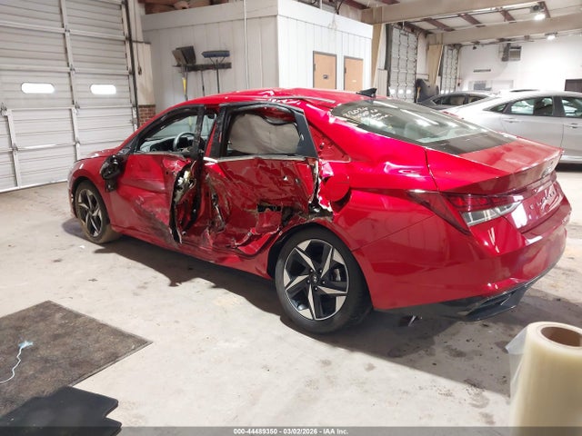 Hyundai ELANTRA Sel