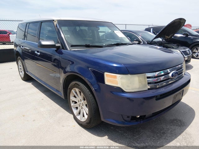 Salvage Ford Flex Image