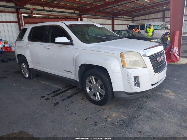Salvage GMC Terrain Image