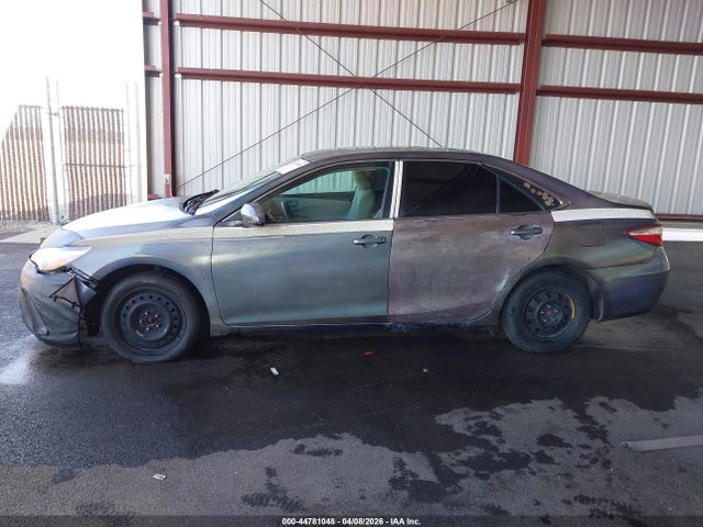 Toyota Camry Le