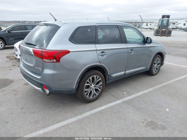 Mitsubishi Outlander Se