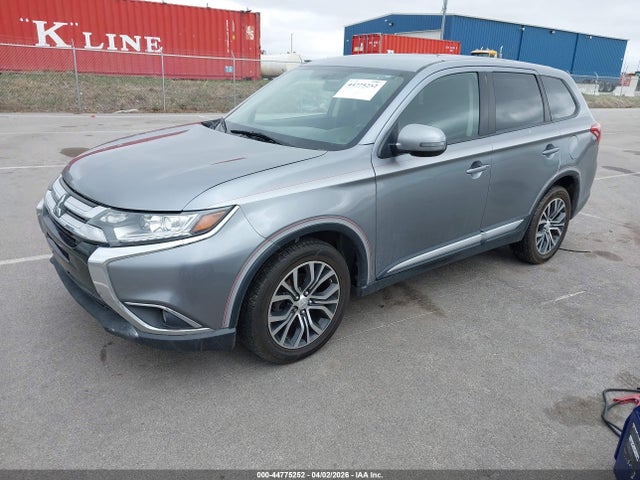 Mitsubishi Outlander Se