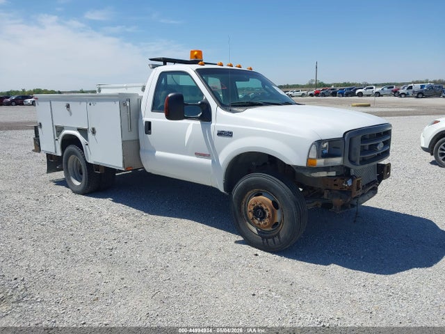 Salvage Ford F-450 Image