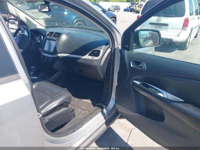 Dodge Journey Sxt