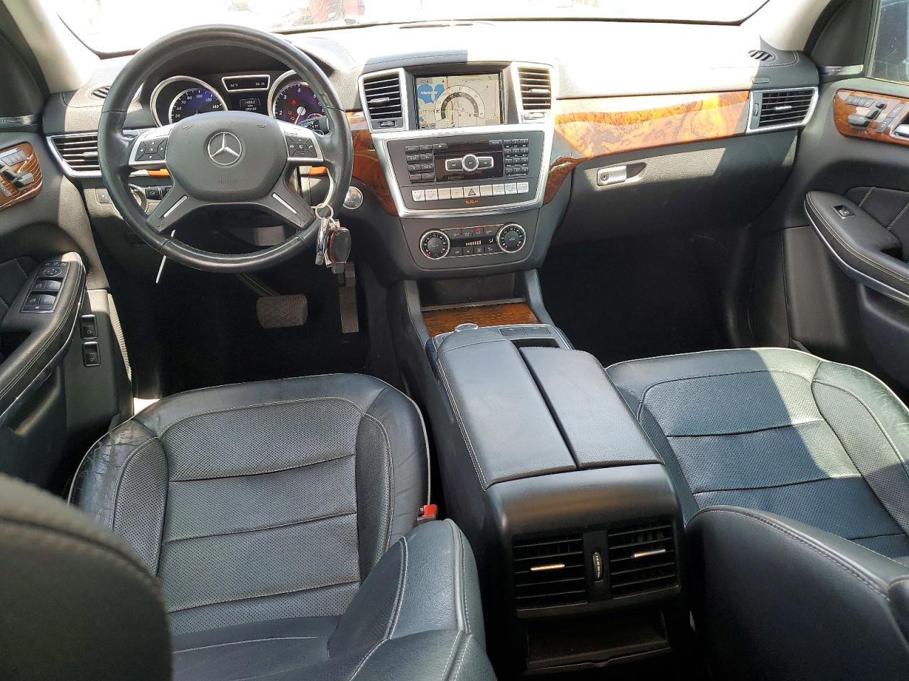 Mercedes-Benz G-Class 350 Bluetec