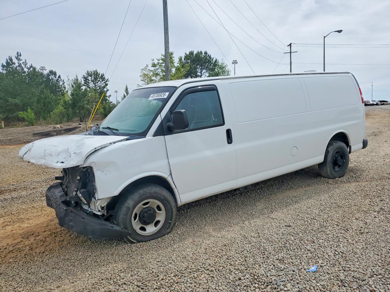 Salvage Chevrolet Express Image