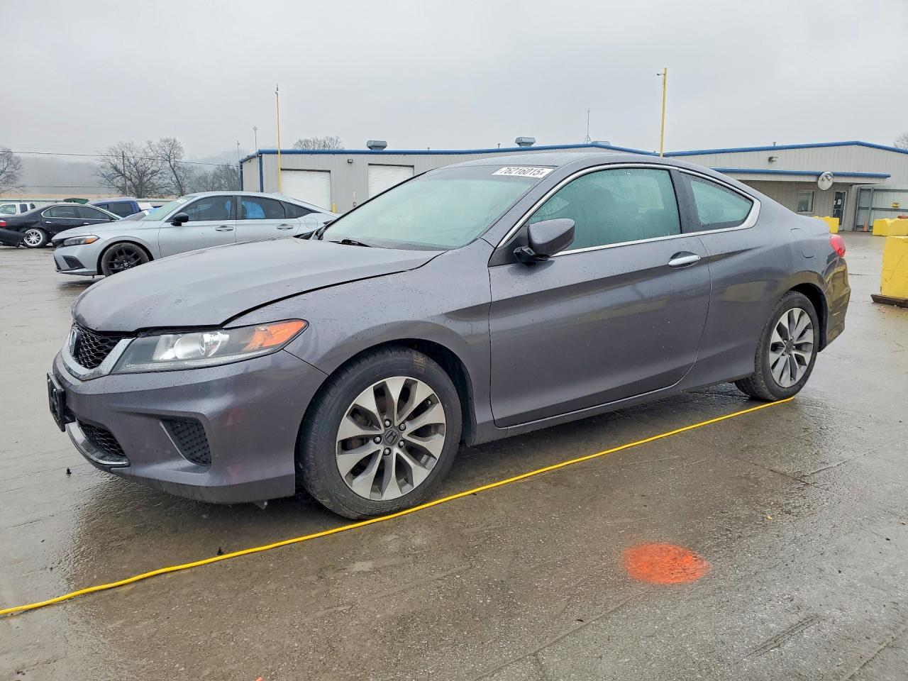 Salvage Honda Accord Image