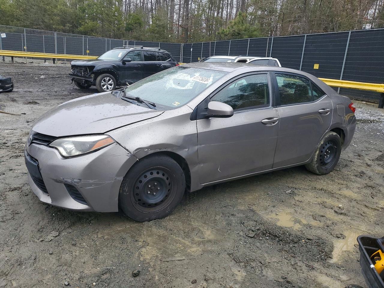 Salvage Toyota Corolla Image