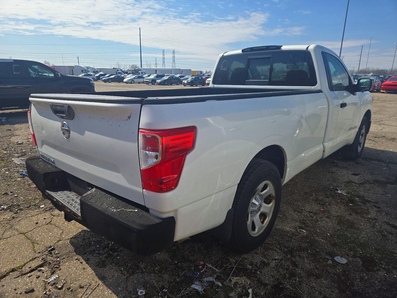 Nissan Titan S