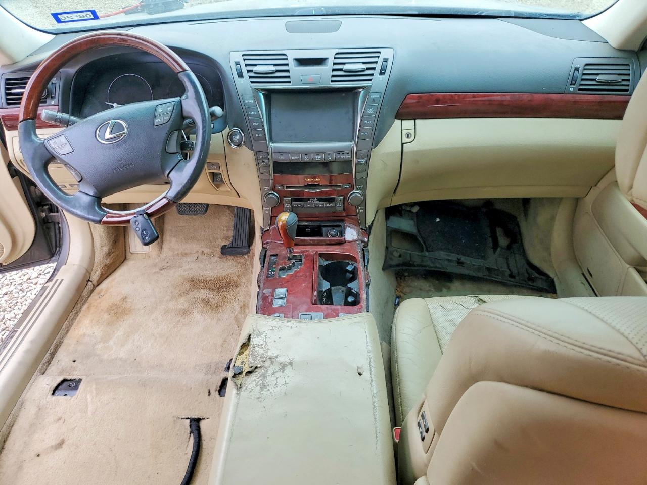 Lexus LS 460