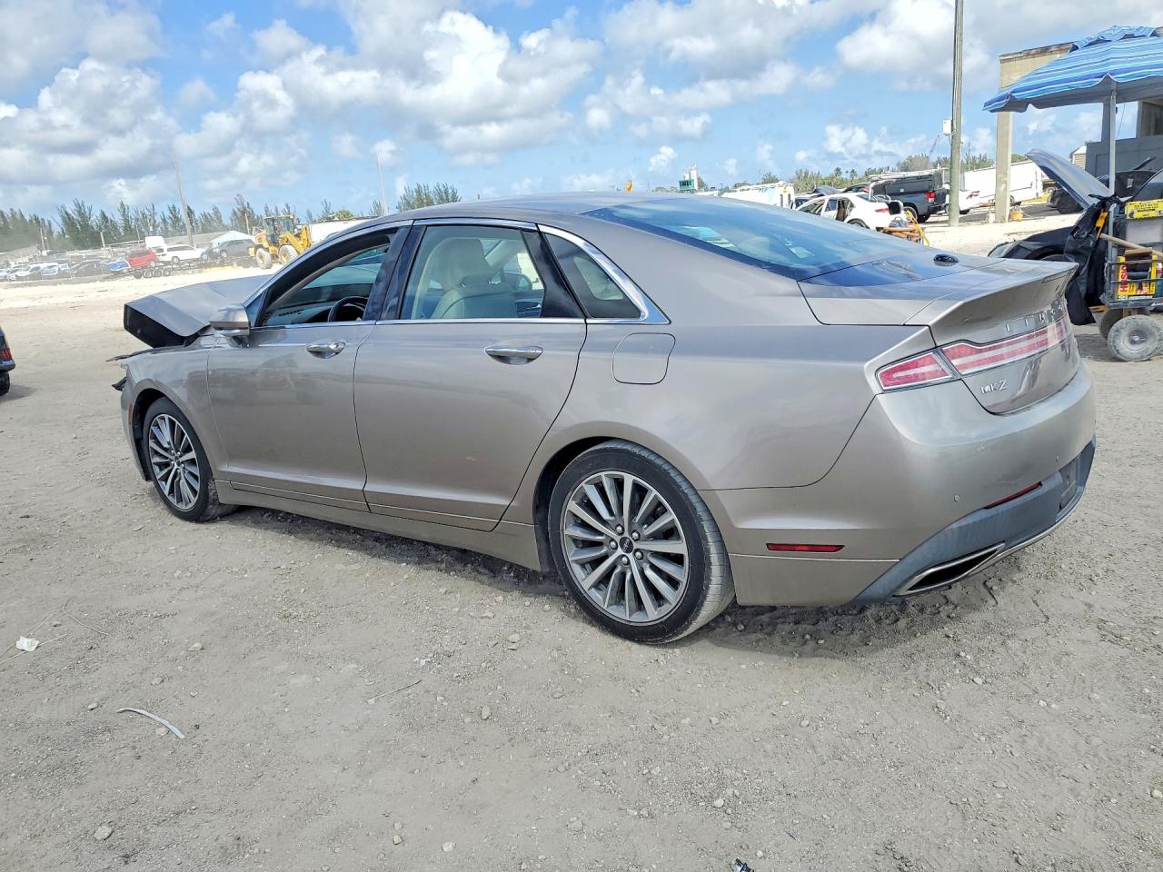Lincoln MKZ