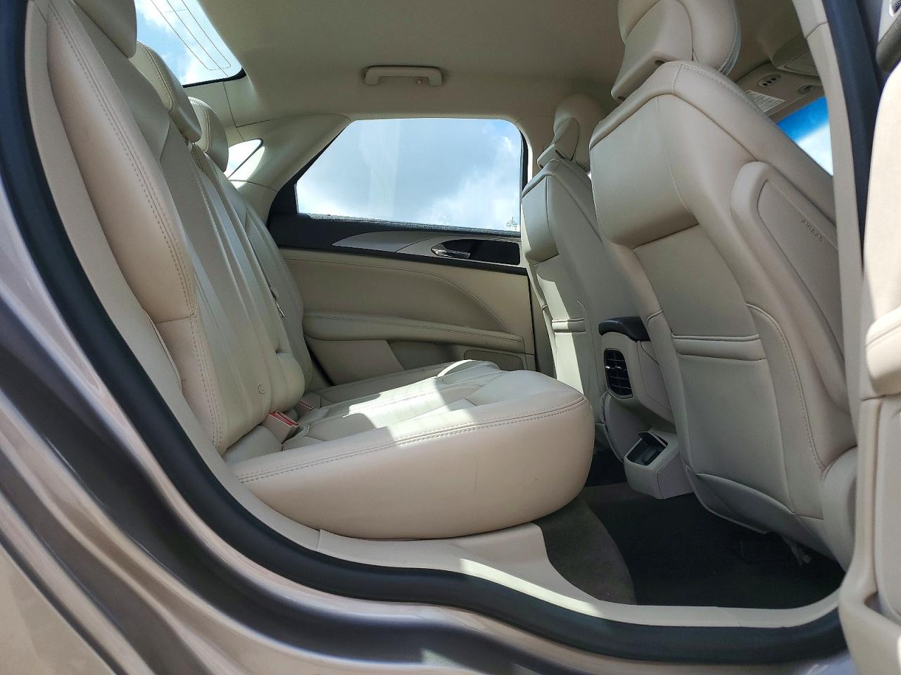 Lincoln MKZ